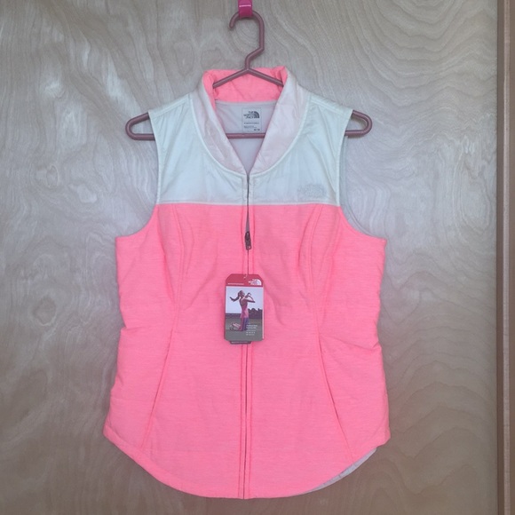 The North Face Jackets & Blazers - NWT women’s size medium north face vest